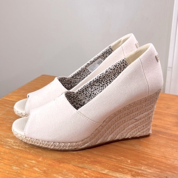 TOMS Michelle Espadrille Peep Toe Wedge - Picture 3 of 15